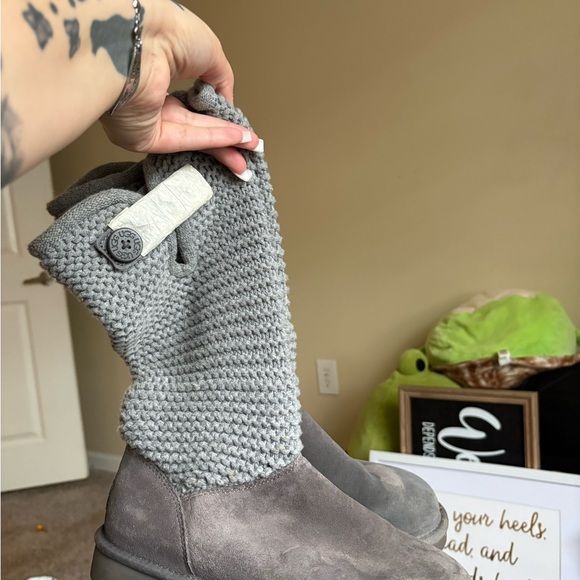 UGG Light Gray Knit Boots - Picture 2 of 2